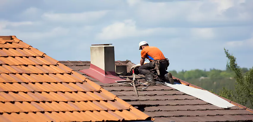 Cedar Roof Maintenance in Northbrook